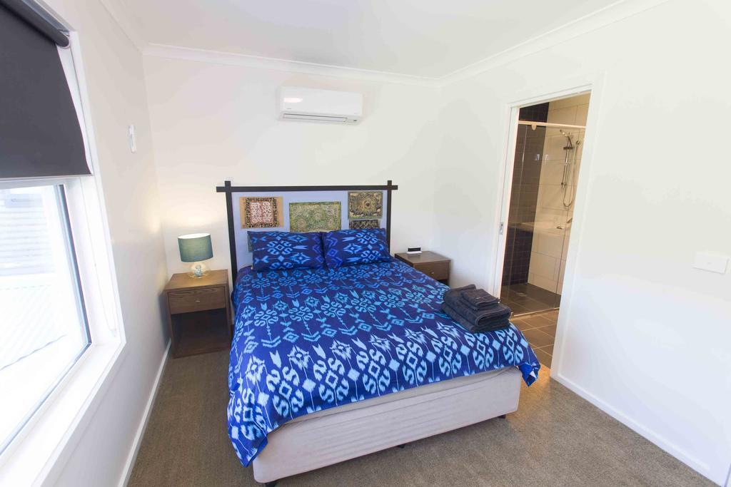 One Of A Kind Apartments Canberra Exterior photo