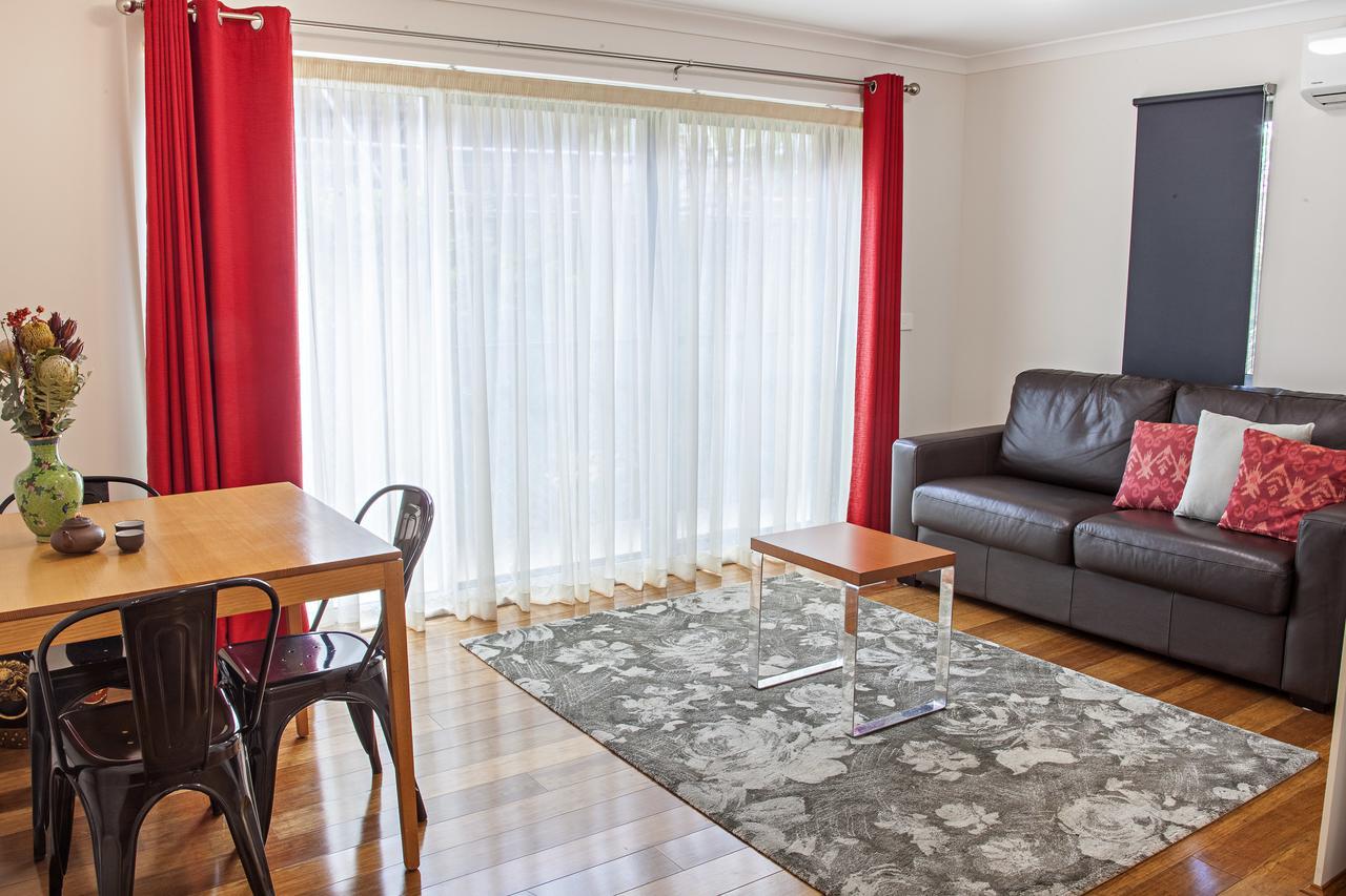 One Of A Kind Apartments Canberra Exterior photo